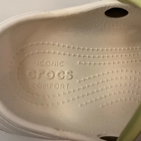 ❗️SOLD❗️Crocs Classic Hiker Clog White Sandals Size 9 - Picture 6 of 11